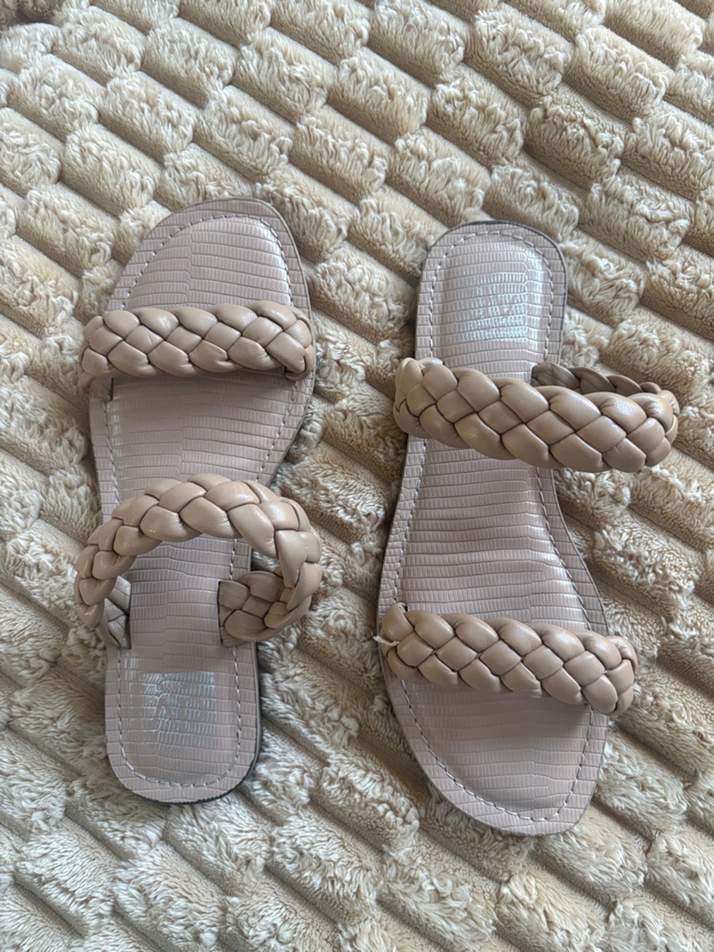Dolce Vita Sandals